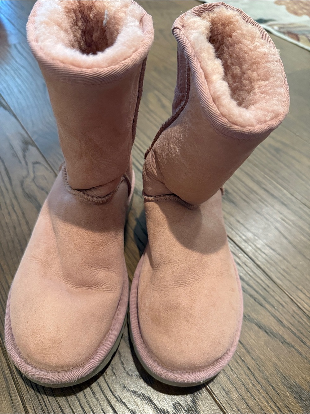UGG Classic Short Shearling-Lined Boots - Dusty Rose